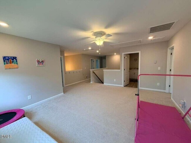 Building Photo - 2525 Elm Grant Dr