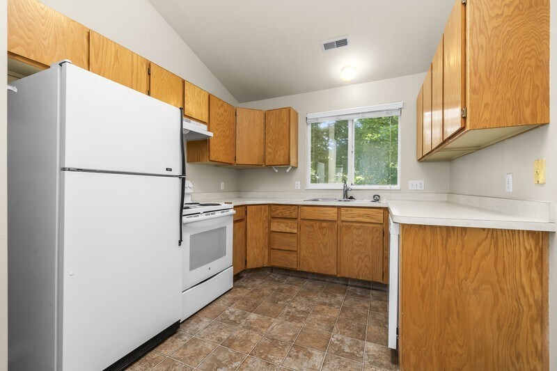 Building Photo - 756 N 1060 W
