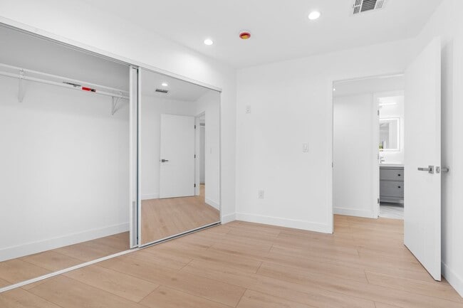 Building Photo - 10939 Christine Way