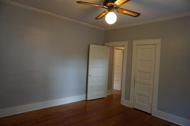 Building Photo - 2086 Lee Pl