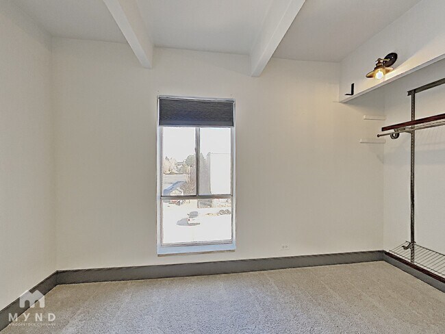 Building Photo - 8060 E Girard Ave