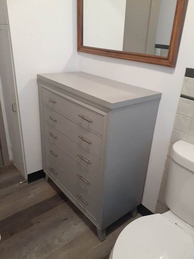 Building Photo - Super Cute 3 bed 1 bath country home