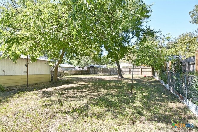 Building Photo - 730 Roosevelt St