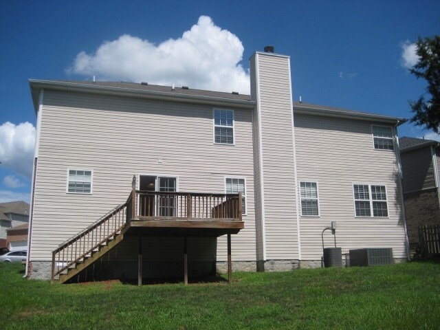 Building Photo - 3505 Bent Wood Ct
