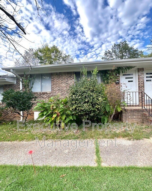 Primary Photo - 7742 Rugby Ave