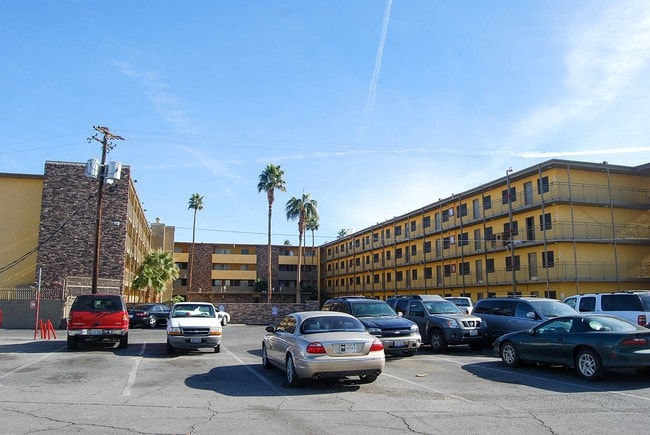 monthly apartments las vegas nv