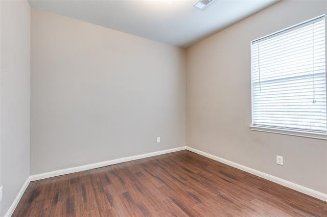 Building Photo - 8901 Highland Orchard Dr