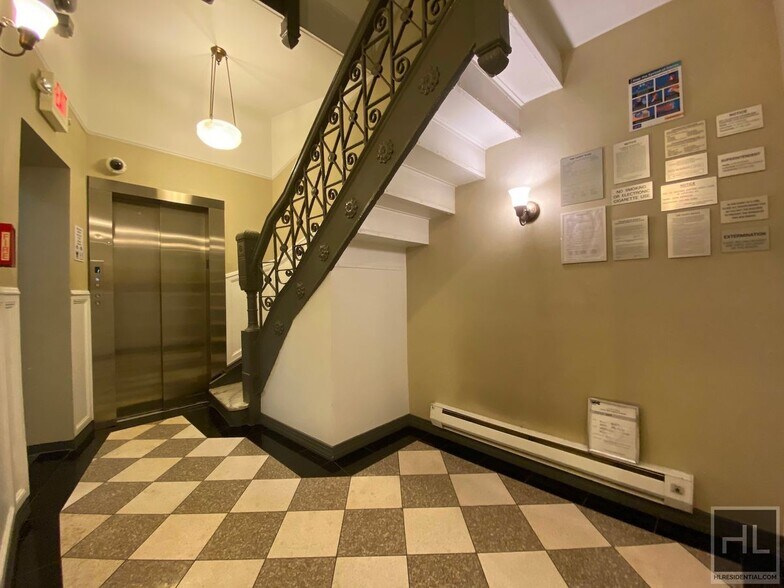 Building Photo - WEST 73 STREET