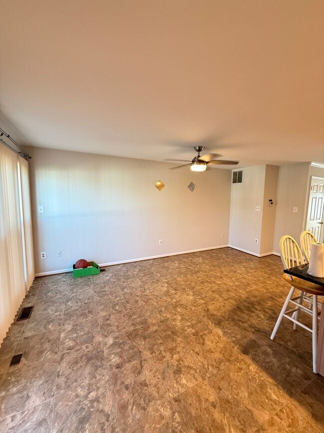 Building Photo - 2740 Winston Ct