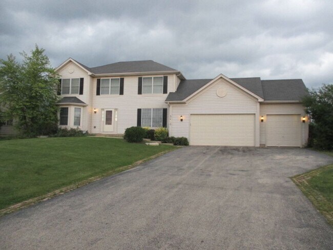 Primary Photo - 5490 Fox Path Ln