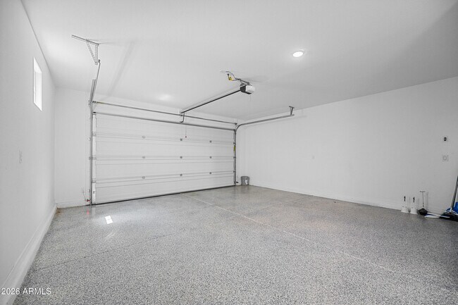 Building Photo - 23043 E Rosa Rd