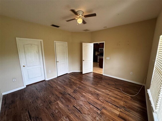 Building Photo - 3903 Skipper Ct