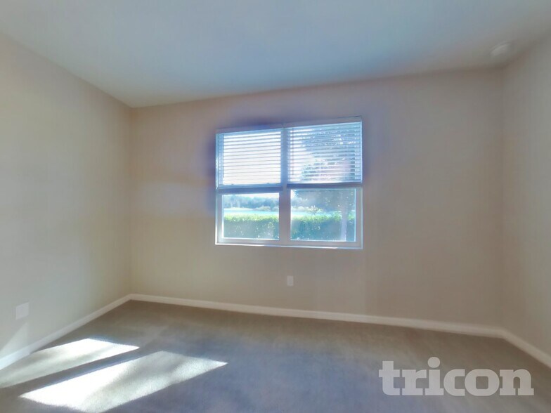 Building Photo - 17719 Garsalaso Cir