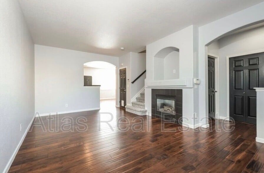 Building Photo - 5728 E 127th Ave