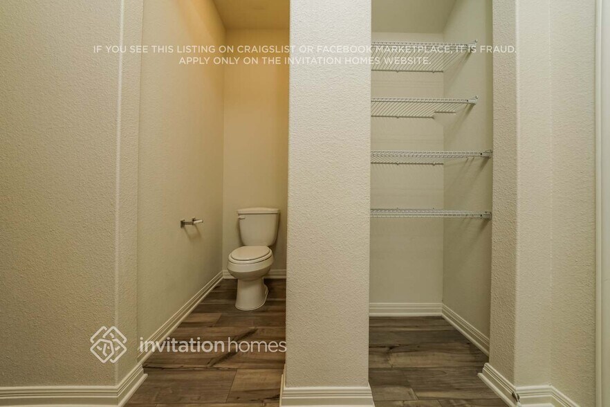 Building Photo - 917 First Street