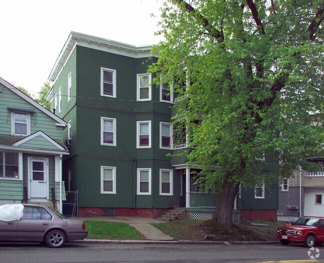 Building Photo - 99 South St