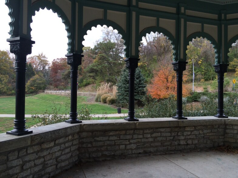 Building Photo - 925 Nassau St