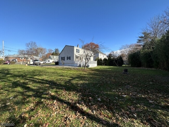 Building Photo - 79 Hawkins Ave