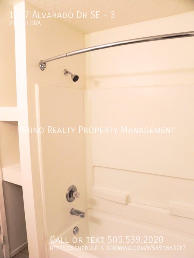 Building Photo - 1017 Alvarado Dr SE