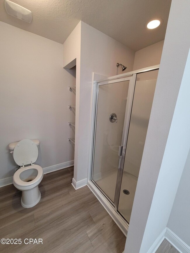 Building Photo - 1874 Pointe Dr