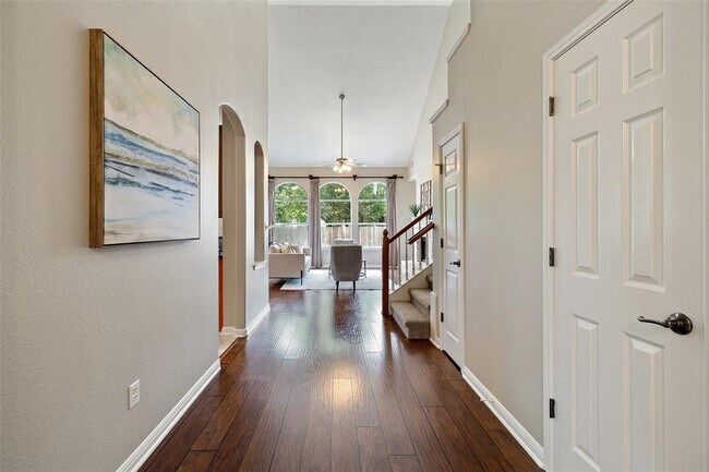 Building Photo - 11121 Sandstone Trail