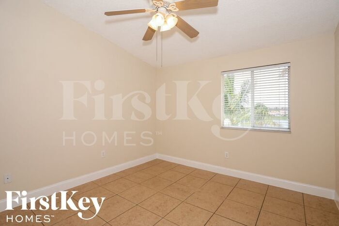 Building Photo - 17755 SW 140th Ct