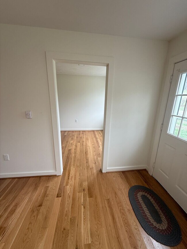 Building Photo - oliv3574