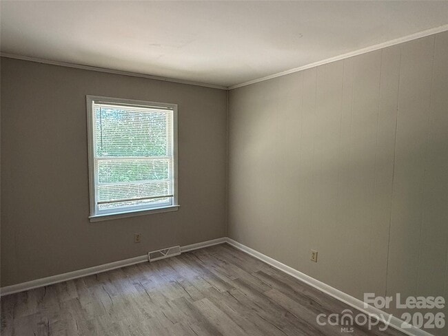 Building Photo - 524 Echodale Dr