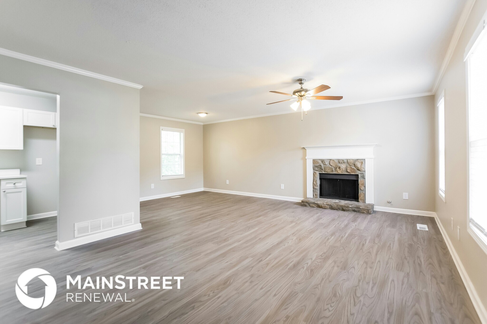 Building Photo - 444 River Trace Dr