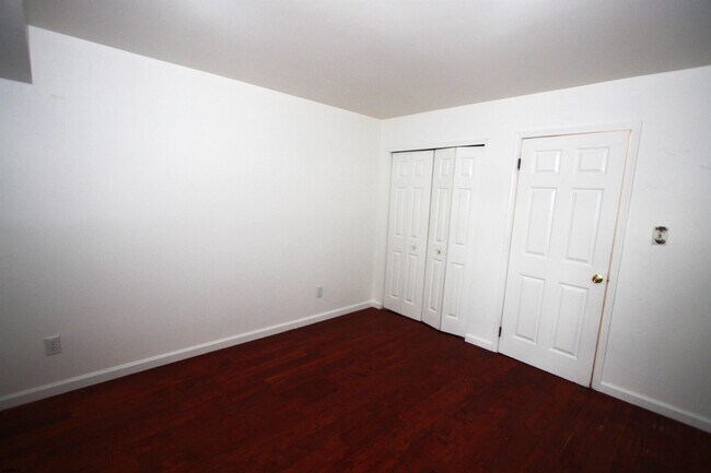 Building Photo - 2616 Canyon Ct