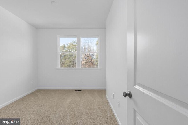 Building Photo - 2534 Neabsco Common Pl