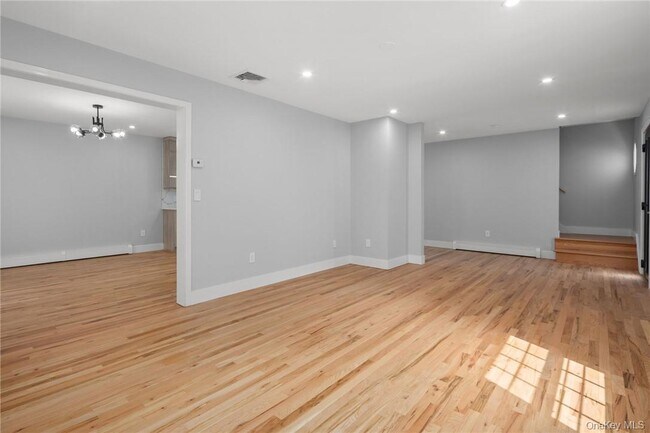 Building Photo - 44 Harrison Ave