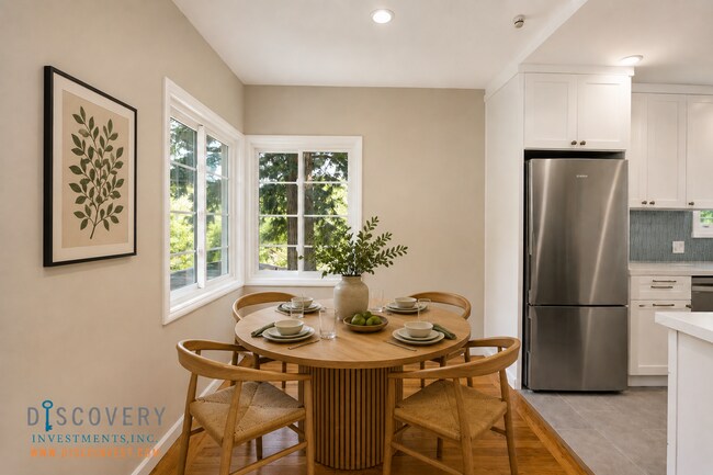 Building Photo - Charming Bungalow in the Montclair Hills