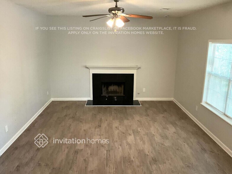 Building Photo - 7145 Pinecone Way