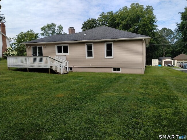 Building Photo - 26 Highland Ave