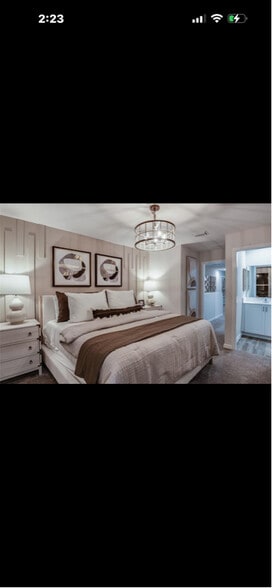 Building Photo - 3734 King Hill Dr