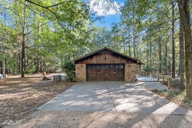 Building Photo - Home For Rent in Benton!