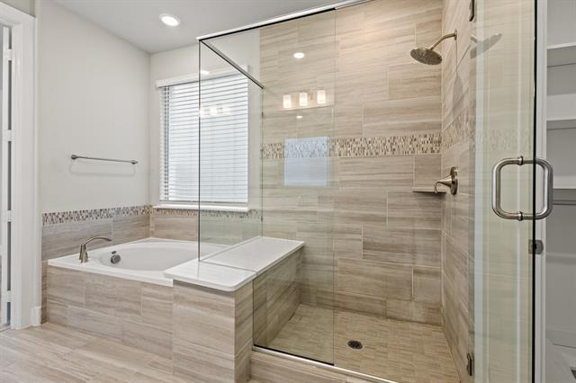 Building Photo - 2201 Cherrybark Trl