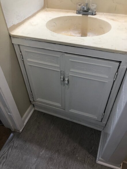 Building Photo - 1304 Forbes St