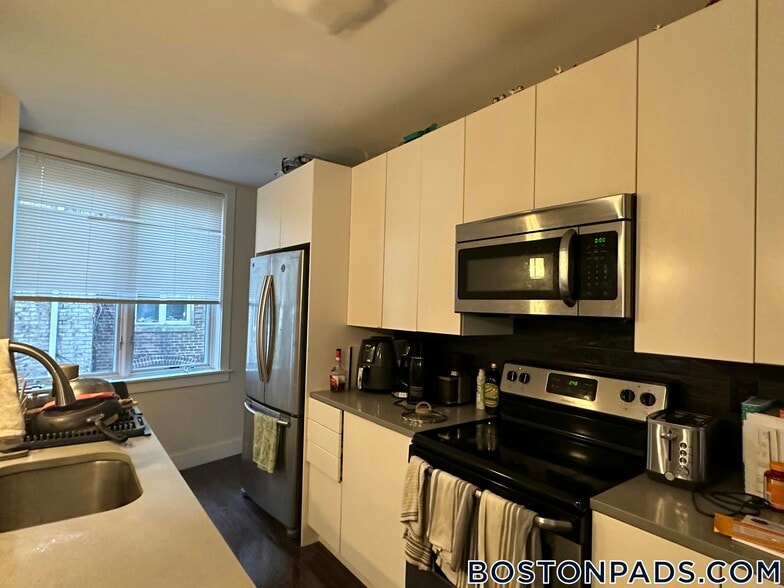 Building Photo - 20 Sussex St