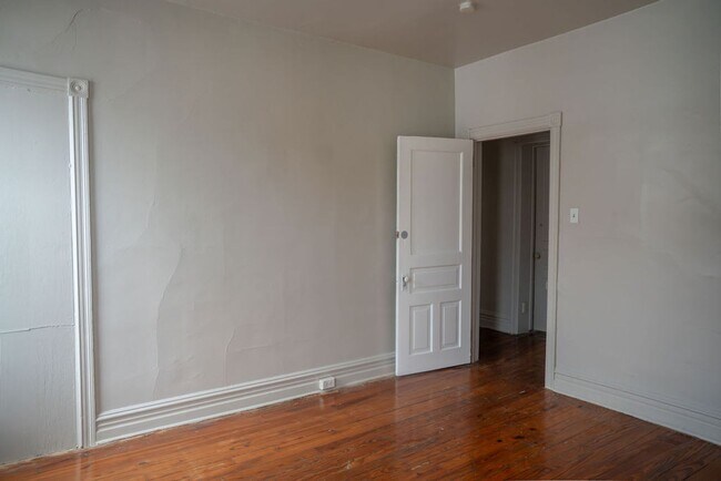 Building Photo - Spacious 4-Bedroom Home Near Kutztown University – Prime Downtown Location