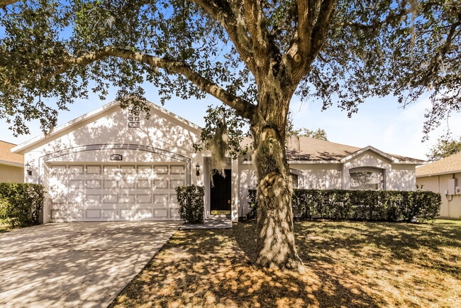 Building Photo - 266 Regal Downs Cir