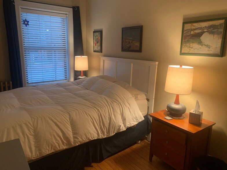 Building Photo - 180 High St