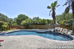 Building Photo - 1418 Fawn Creek