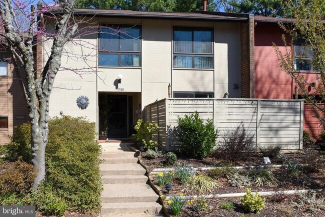 Building Photo - 11768 Indian Ridge Rd