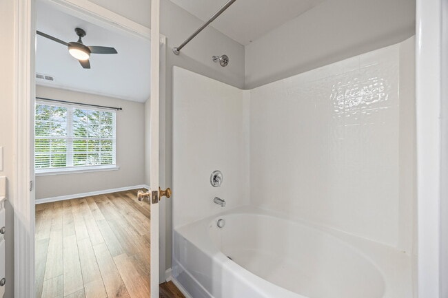 Building Photo - "Charming 2-Bedroom Townhouse Retreat in B...