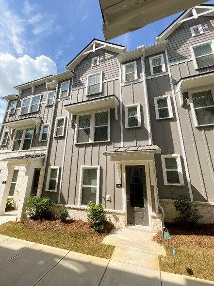 Building Photo - 126 Asland Ln