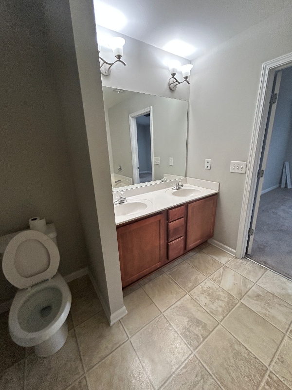 Building Photo - 364 Beynon Terrace
