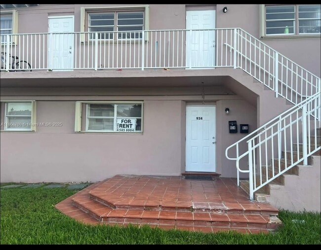 Building Photo - 934 79th Terrace