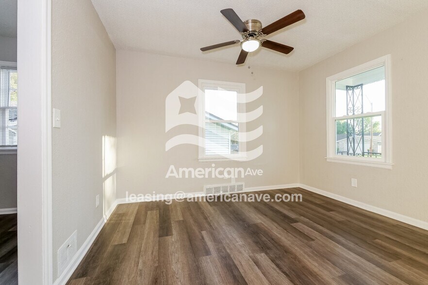 Building Photo - 3314 Kensington Ave